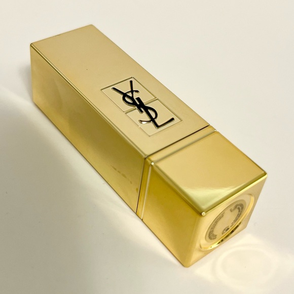 Yves Saint Laurent Rouge Pur Couture Lipstick in 01 Le Rouge (blood red) - Picture 2 of 4